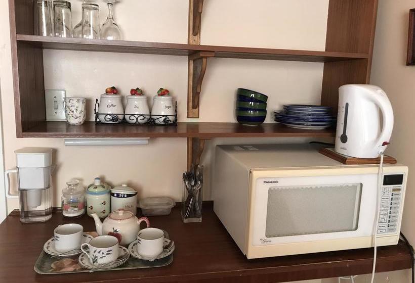 Rosewood Corner B&b 11