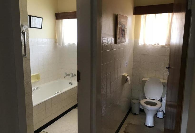 Rosewood Corner B&b 15