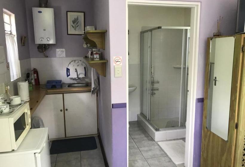 Rosewood Corner B&b 8