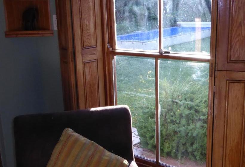 Bed and Breakfast The Secret Garden 1