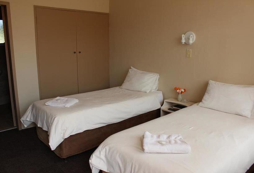 Hotel Travel Lodge 2