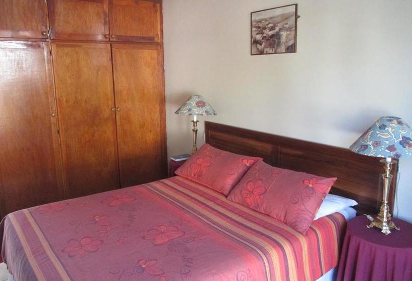 Hotel Baron S Palace 11