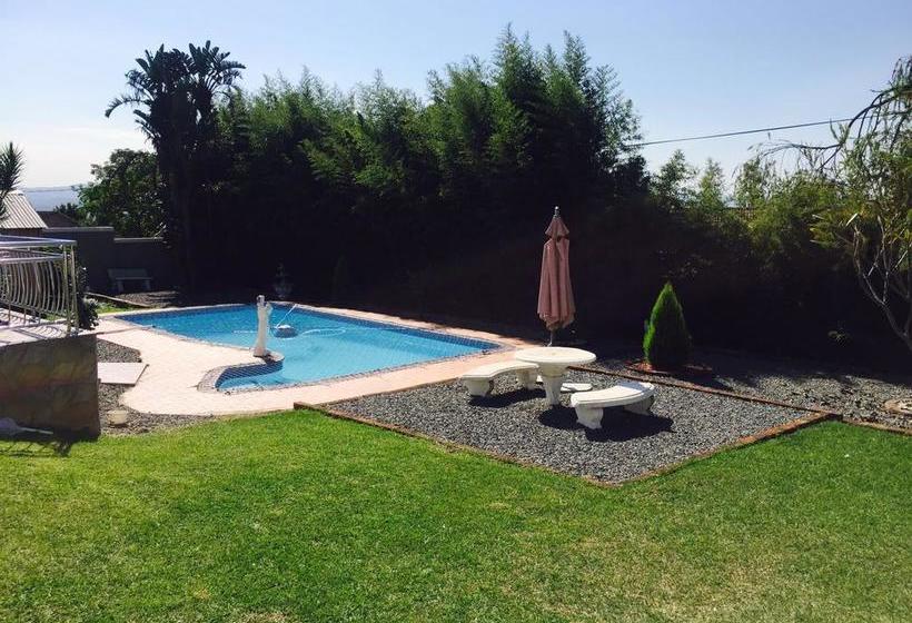 Bed and Breakfast Logos Guest House