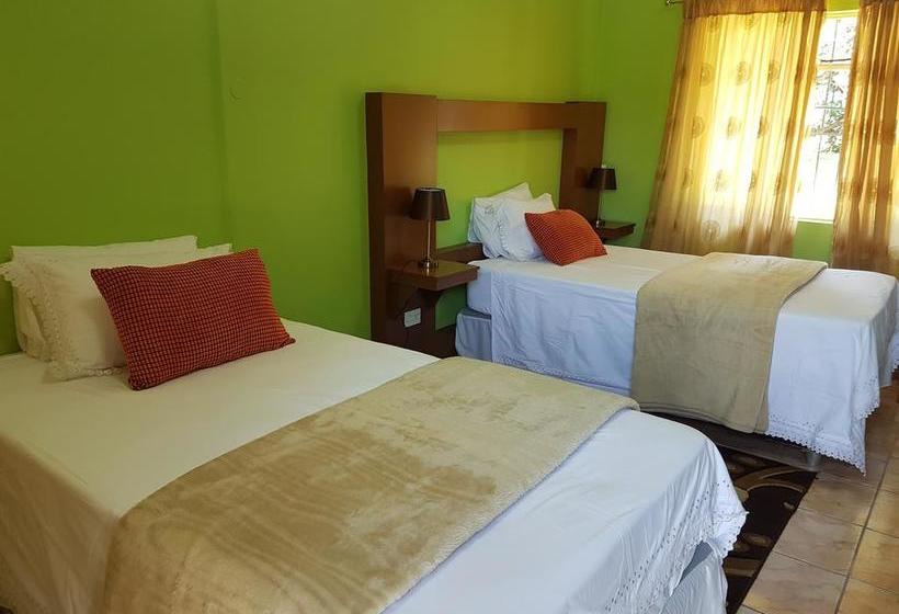 Bed and Breakfast Nyati Lodges 1