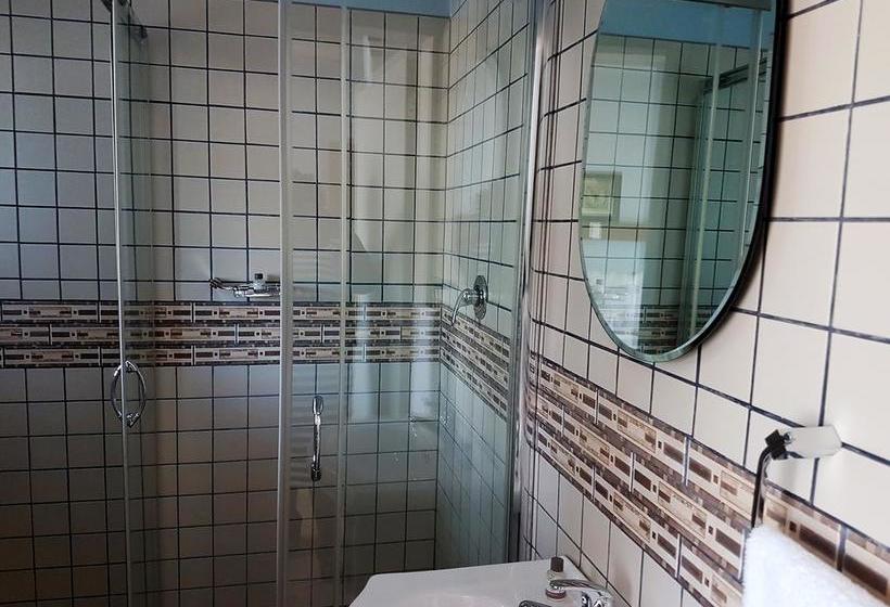 Bed and Breakfast Nyati Lodges 10