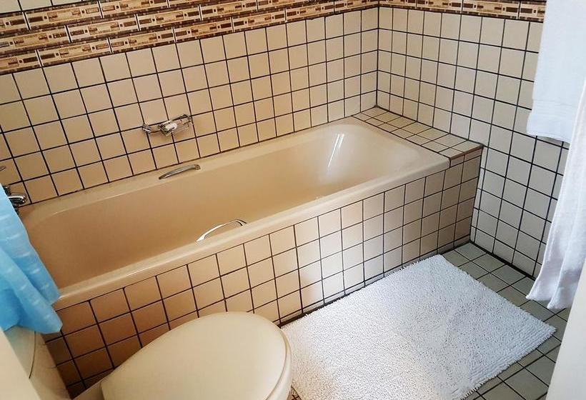 Bed and Breakfast Nyati Lodges 18