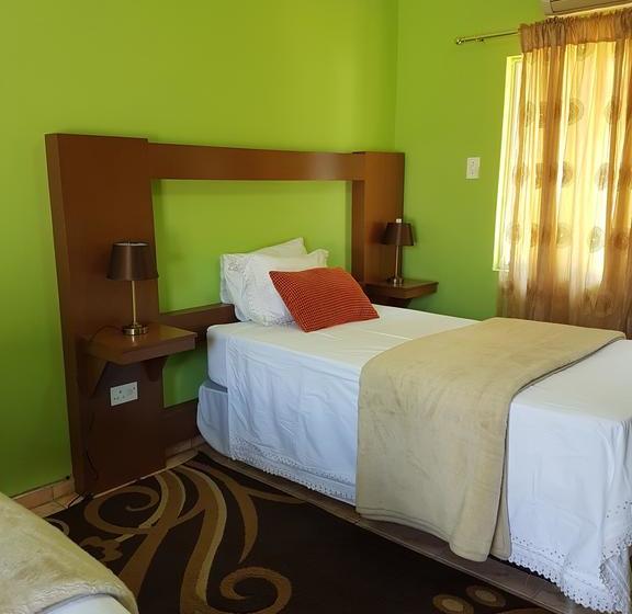 Bed and Breakfast Nyati Lodges 3