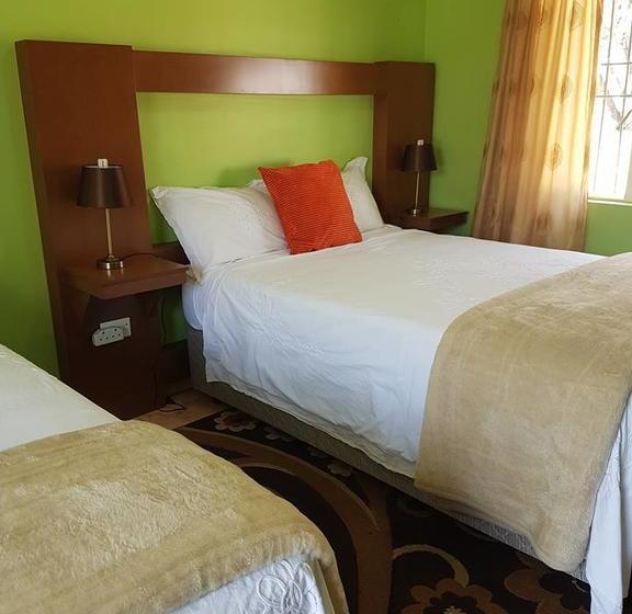 Bed and Breakfast Nyati Lodges 4