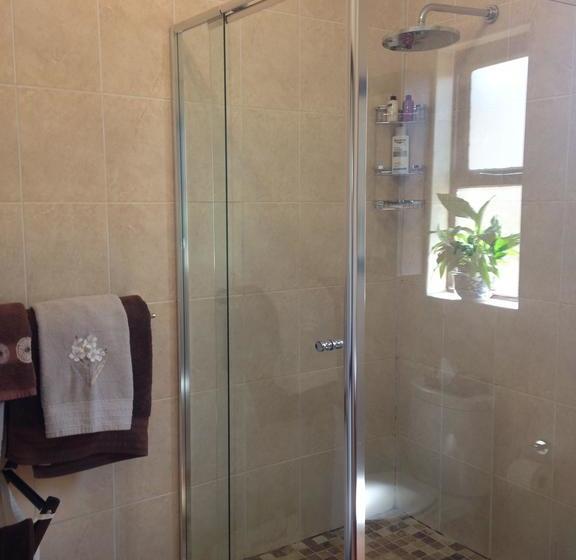 A Hundred Thousand Welcomes B&b 8