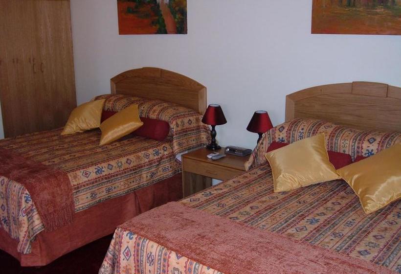 Bed and Breakfast Laings Lodge 7