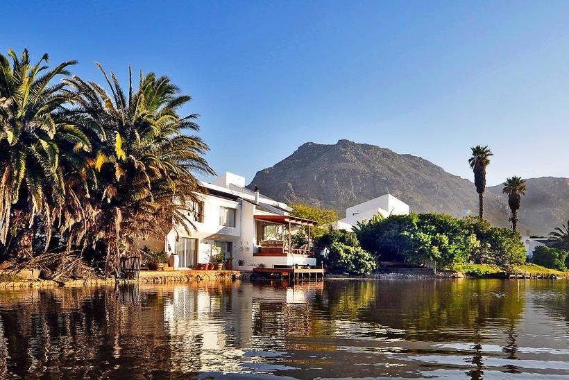 Admiralty B & B Muizenberg Western Cape