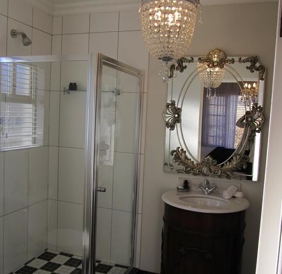 Bed and Breakfast La Riviera Guesthouse 10