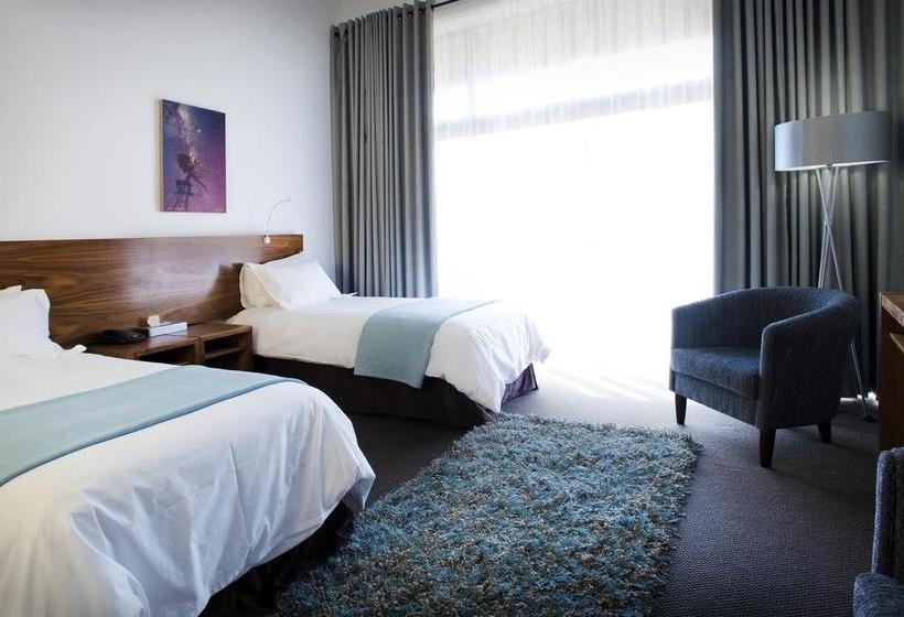 Golden Gate Hotel And Chalets 7