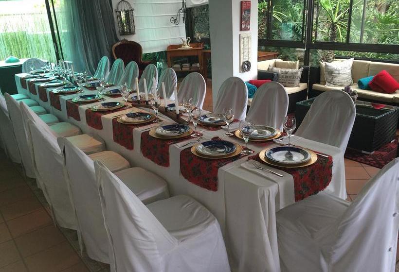 Bed and Breakfast On The Summit Lodge 12