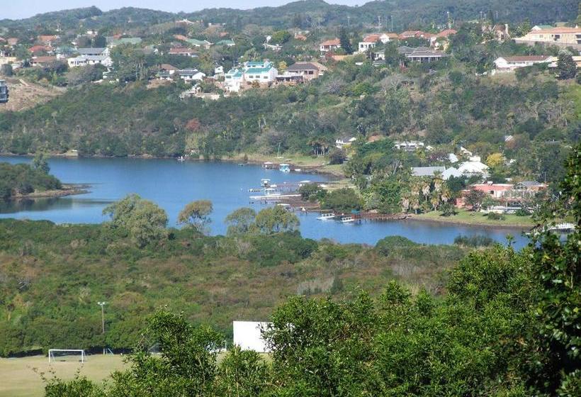 Bed and Breakfast On The Summit Lodge 8