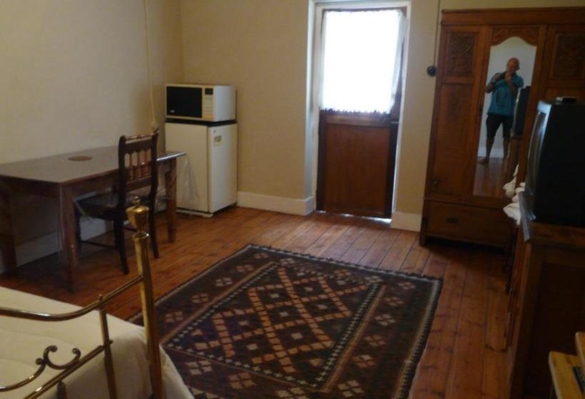 141 High Street Bed And Breakfast 1