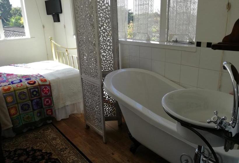 Bed and Breakfast 29ontait Guest House 1