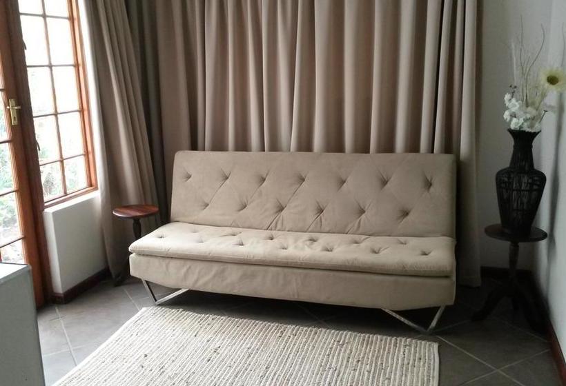 Bed and Breakfast Queen Manor Boutique Guest House 18