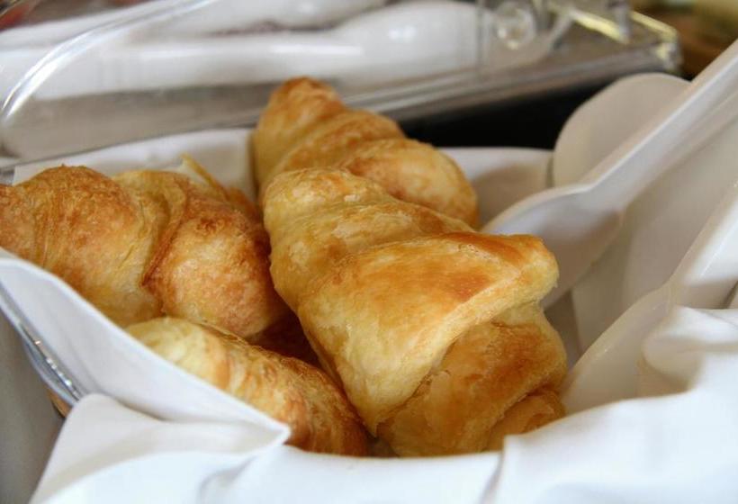 Hotel Sheppard Boutique 13