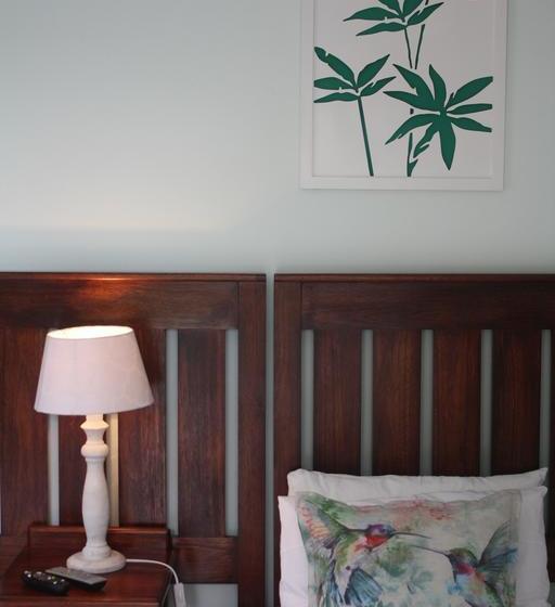 Bed and Breakfast Meander In 12