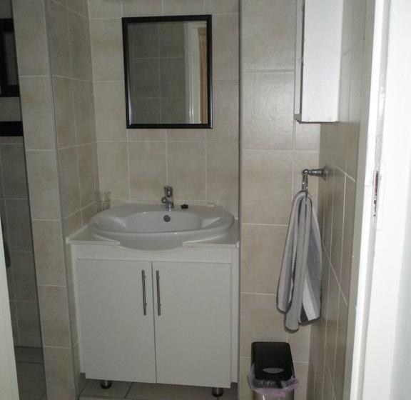 Bed and Breakfast Meander In 15