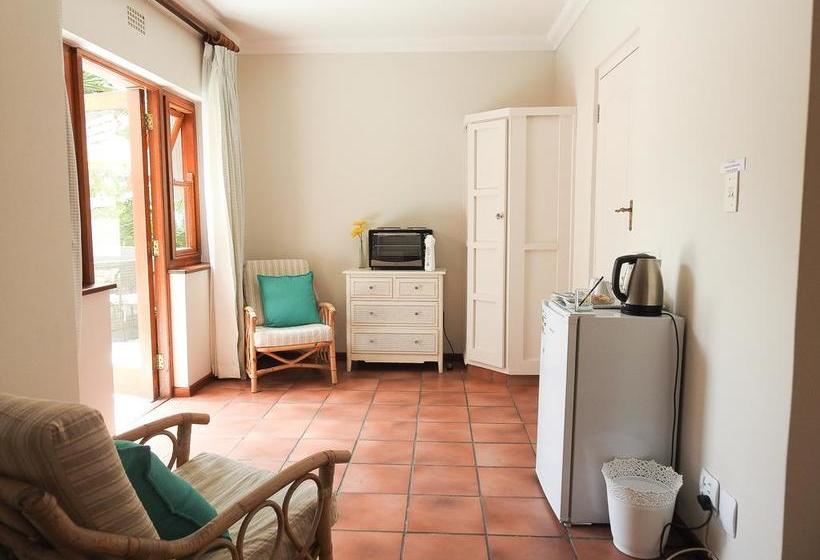 Bed and Breakfast Wilderness On Sea 2