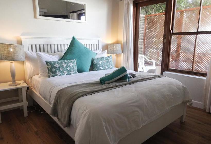 Bed and Breakfast Wilderness On Sea 4