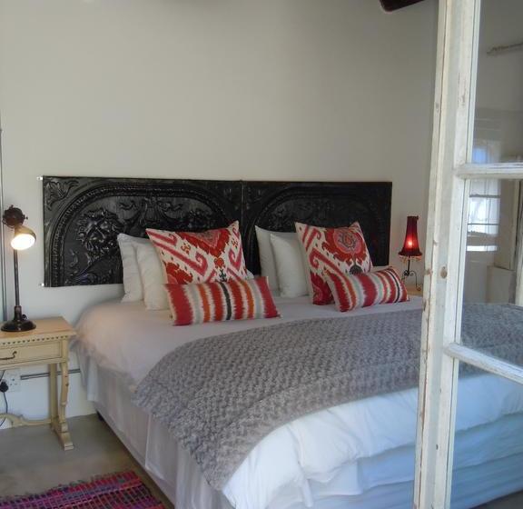 The Karoo Moon Motel 6