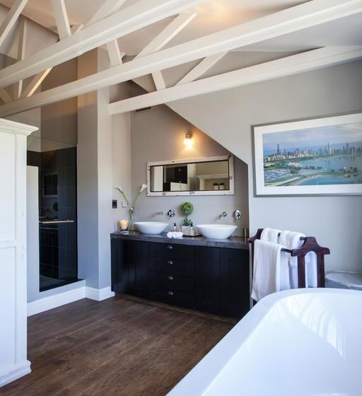 Bed and Breakfast 14 On Klein Constantia 19