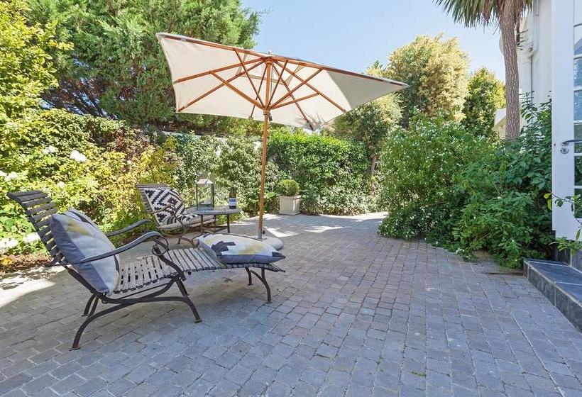 Bed and Breakfast 14 On Klein Constantia 5