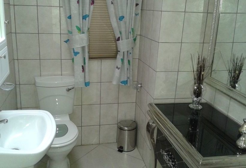 Bed and Breakfast Black Swan Guest House 9