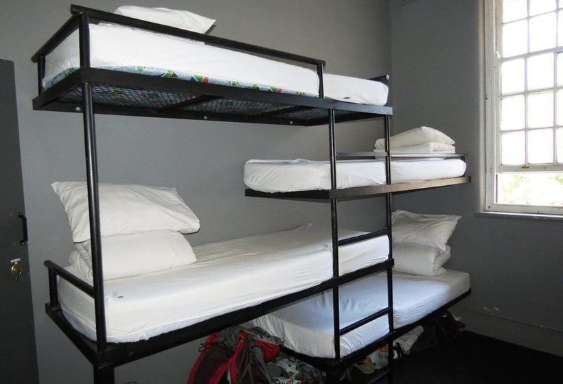 Hostel Riverlodge Backpackers 11