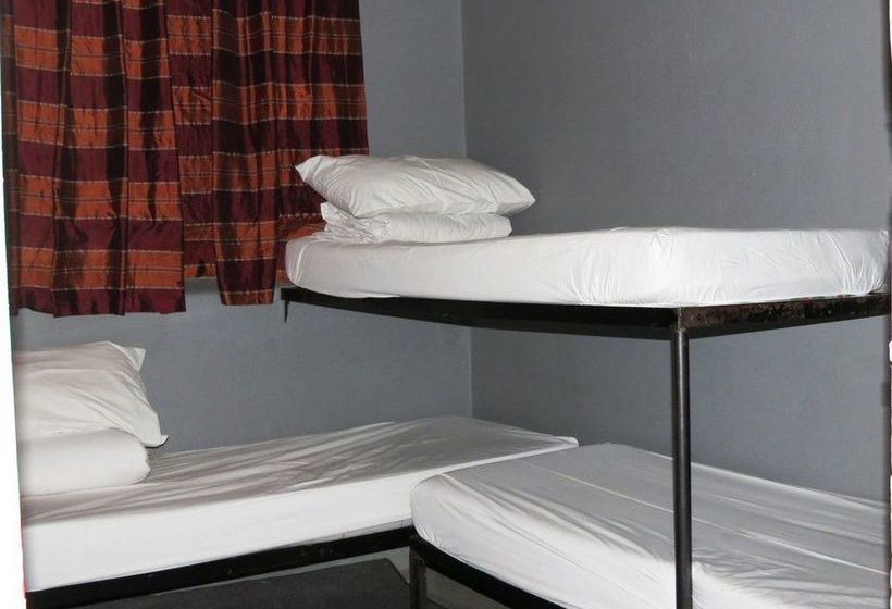 Hostel Riverlodge Backpackers 13