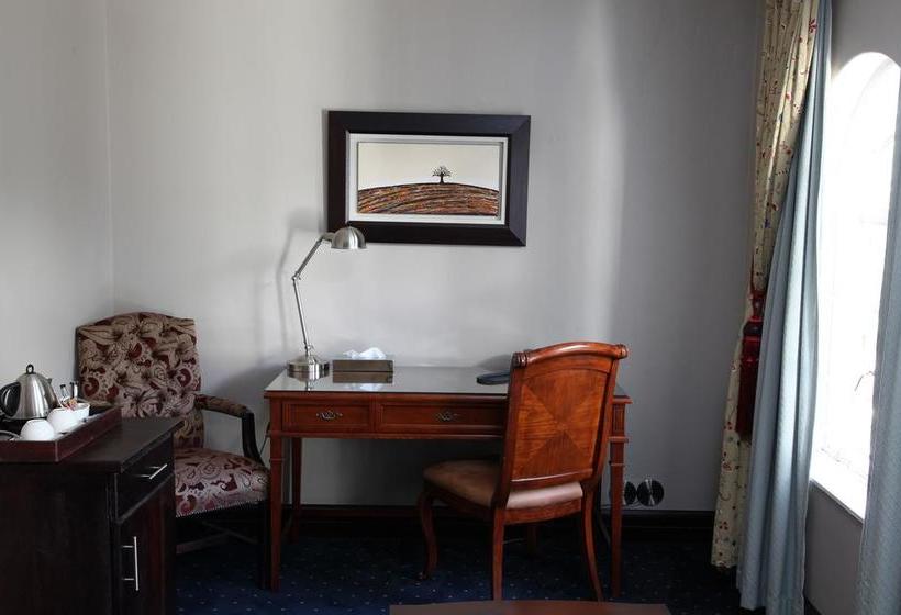 Hotel The Village Ridge Boutique 13