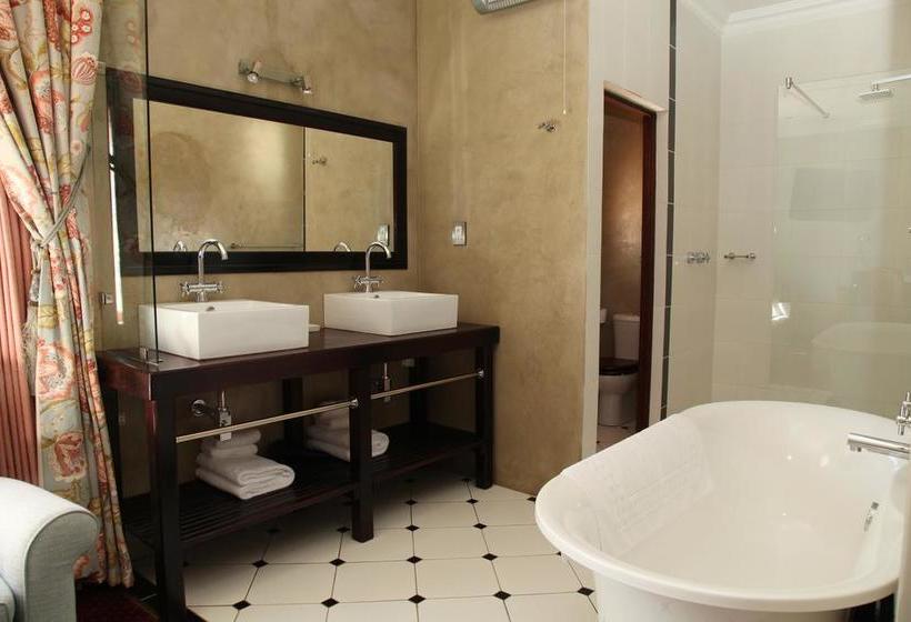 Hotel The Village Ridge Boutique 16