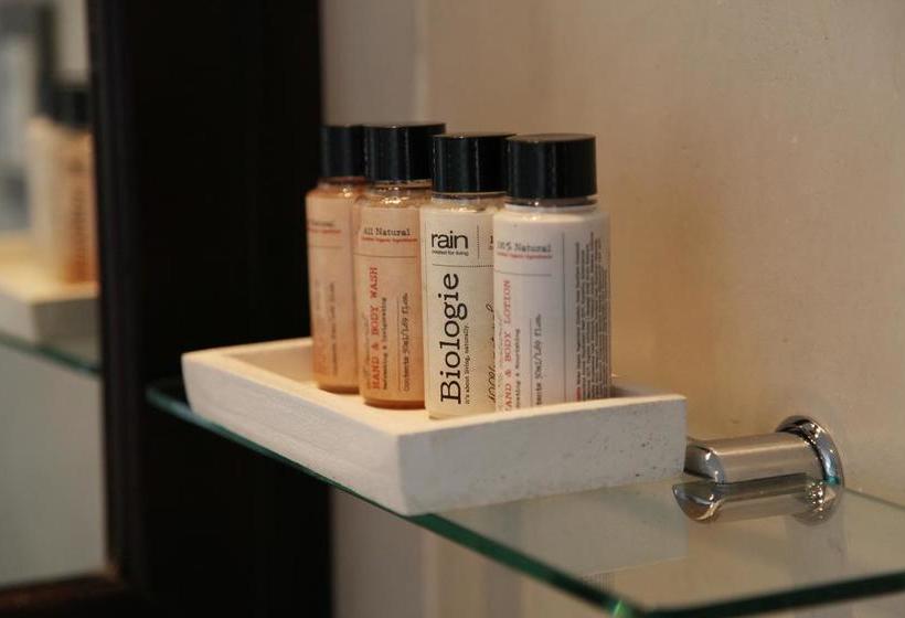 Hotel The Village Ridge Boutique 18