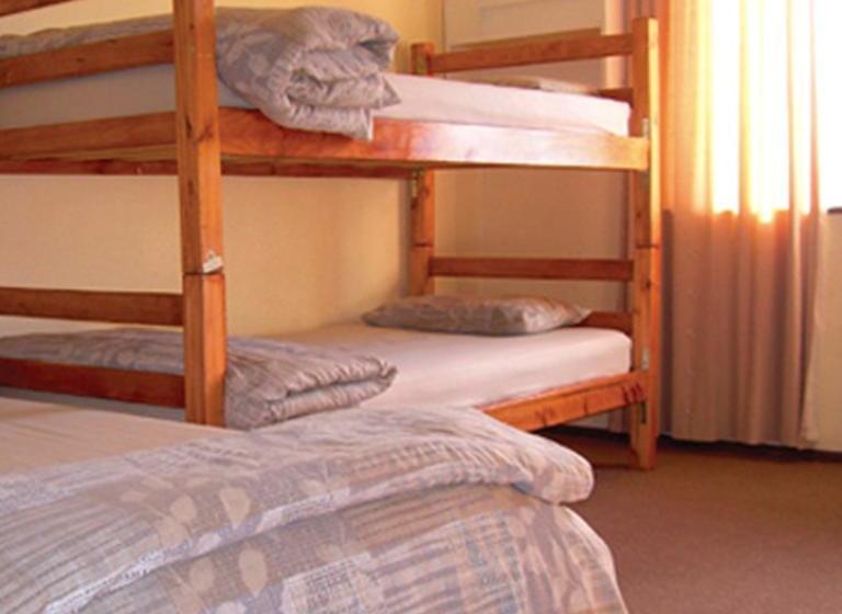 Hostel Stellenbosch Travellers Lodge 5