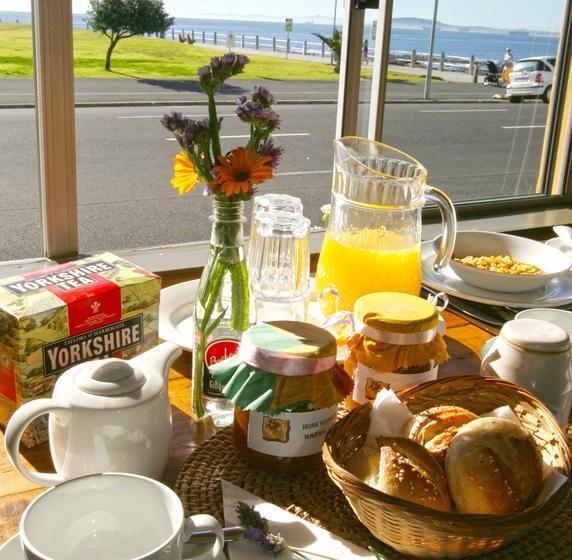 Bed and Breakfast Dolphin Inn Guesthouse 1