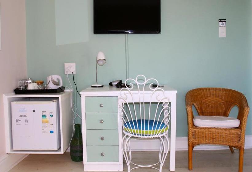 Bed and Breakfast Dolphin Inn Guesthouse 2