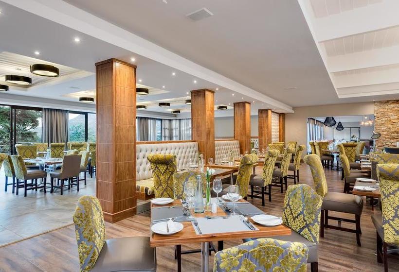 Hotel Protea By Marriott Rustenburg Hunters Rest 16