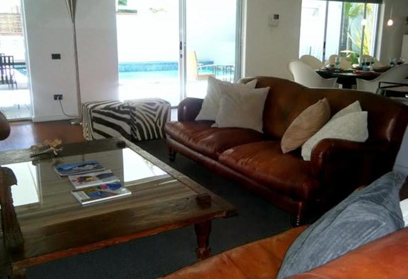 Bed & Breakfast Maison Fontainbleau 4