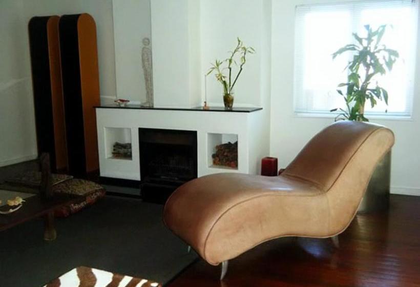 Bed & Breakfast Maison Fontainbleau 5