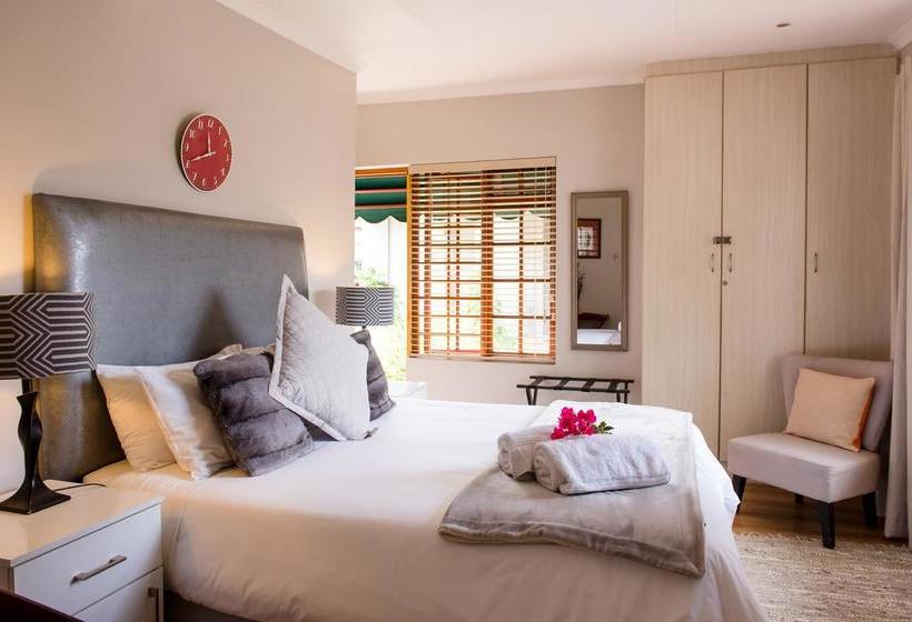 Bed and Breakfast 17 On 5th Avenue Walmer Guesthouse 10