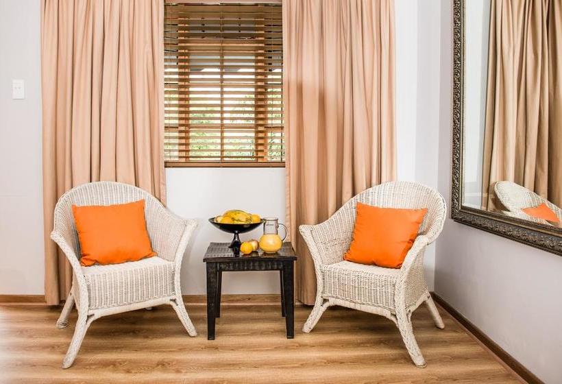 Bed and Breakfast 17 On 5th Avenue Walmer Guesthouse 2