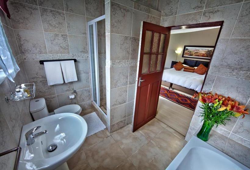 Hotel The Rabbit Hole 8