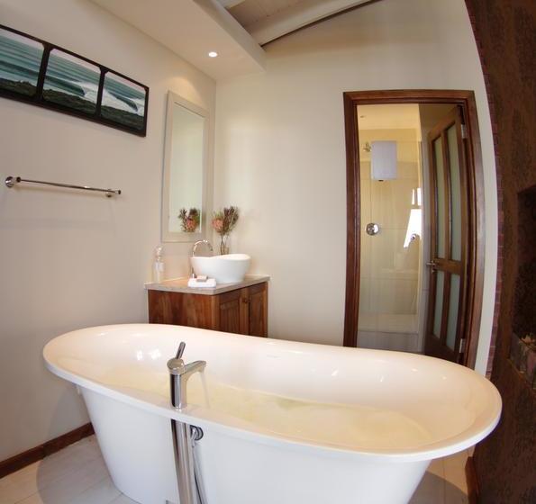 Hotel Shaloha Guesthouse On Supertubes 13