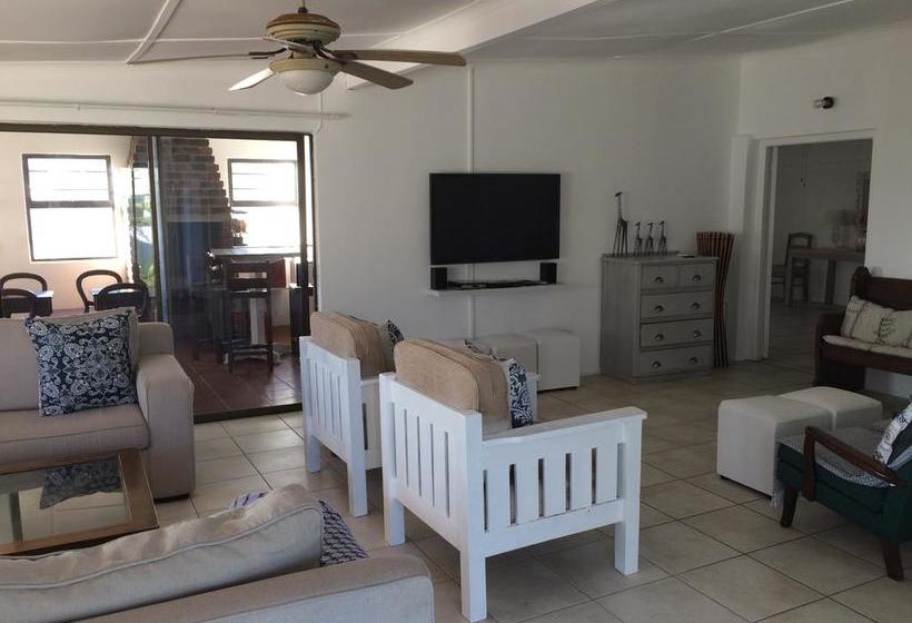 Bed and Breakfast Breeze Inn Guesthouse 8