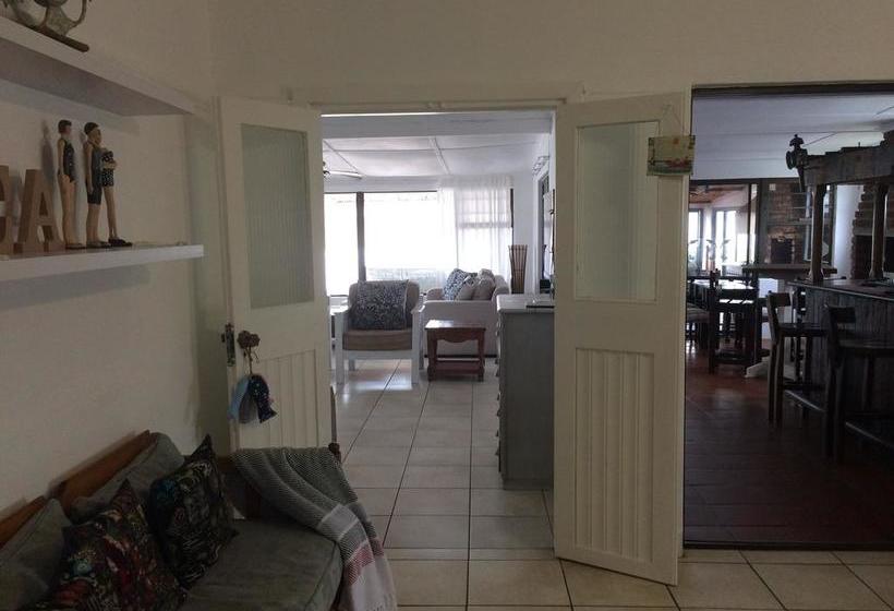 Bed and Breakfast Breeze Inn Guesthouse 9