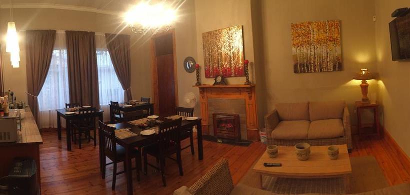 Tranquil House Bed & Breakfast 16