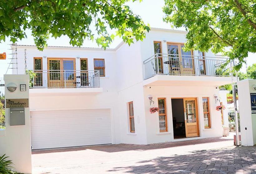 Bed and Breakfast Penelope S Guesthouse 11